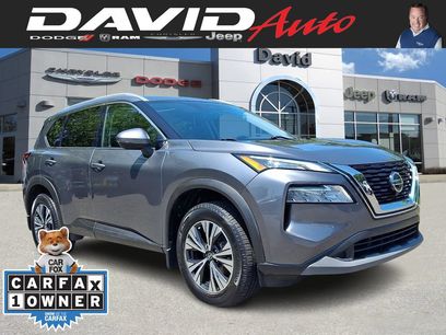 Used 2021 Nissan Rogue SV w/ Premium Package