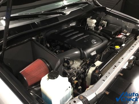 Used 2017 Toyota Tundra SR5 image 47