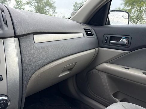 Used 2012 Ford Fusion SE FWD image 27