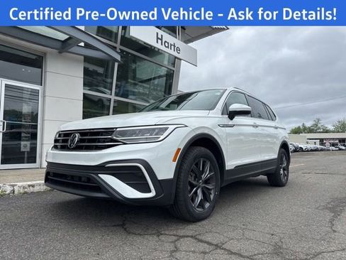 Certified 2023 Volkswagen Tiguan SE w/ Panoramic Sunroof Package AWD/4WD image 5