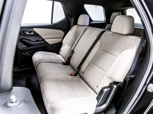 Used 2023 Chevrolet Traverse LS w/ Safety Package FWD image 29