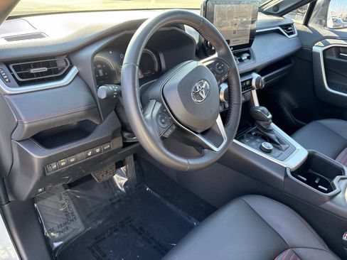 Used 2023 Toyota RAV4 XSE image 17