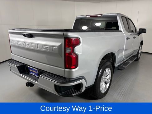 Used 2022 Chevrolet Silverado 1500 Custom RWD image 11