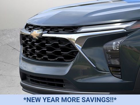 New 2026 Chevrolet Trax LT w/ Driver Confidence Package image 13