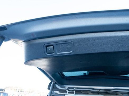 Used 2024 Ford Expedition Limited image 36