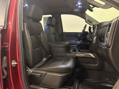 Used 2019 Chevrolet Silverado 1500 LT Trail Boss AWD/4WD image 50