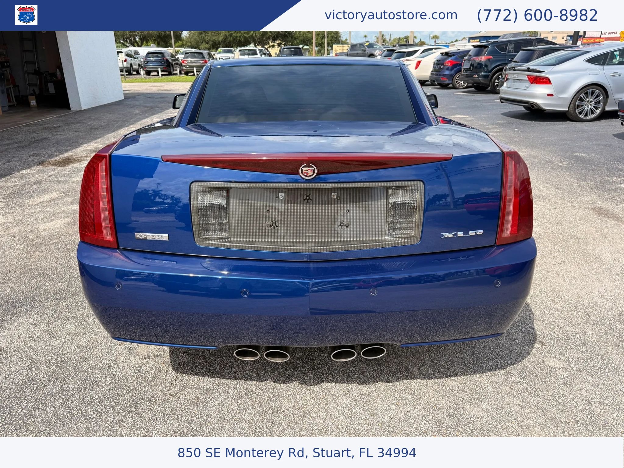 Used 2006 Cadillac XLR RWD image 13