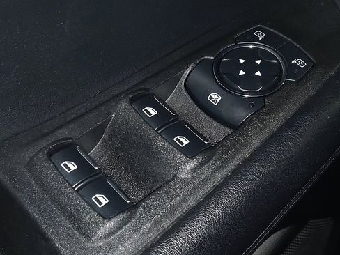 Used 2023 Ford Edge SEL image 27