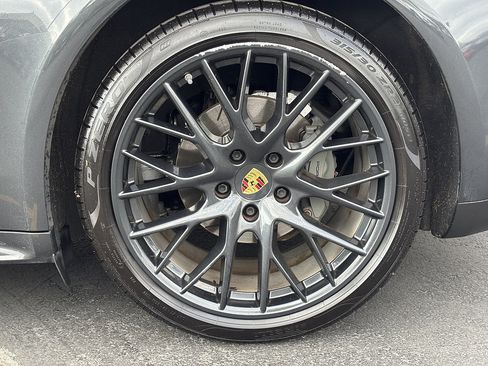 Used 2017 Porsche Panamera 4S AWD/4WD image 12