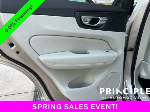 New 2026 Volvo XC60 B5 Ultra w/ Protection Package Premier image 31