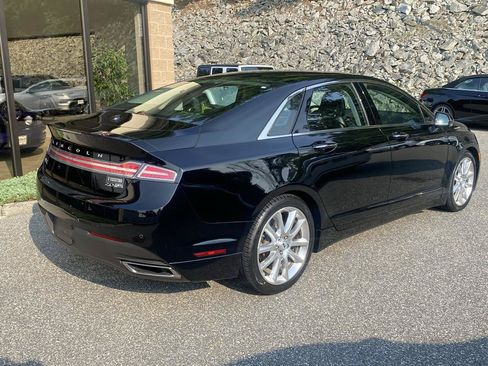 Used 2016 Lincoln MKZ AWD w/ Equipment Group 300A Reserve image 2