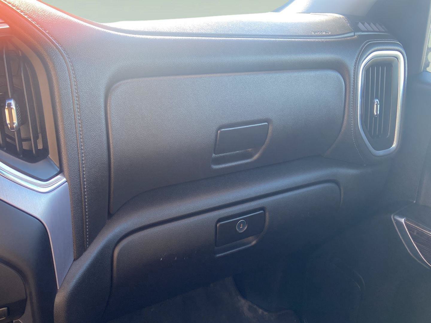 Used 2019 GMC Sierra 1500 Elevation w/ Elevation Convenience Package AWD/4WD image 25