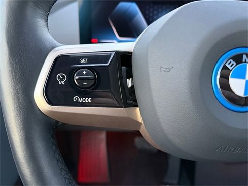 Certified 2025 BMW iX xDrive50 image 29