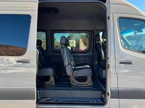 New 2025 Mercedes-Benz Sprinter 2500 image 18