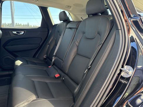 New 2026 Volvo XC60 B5 Ultra w/ Protection Package Premier image 11