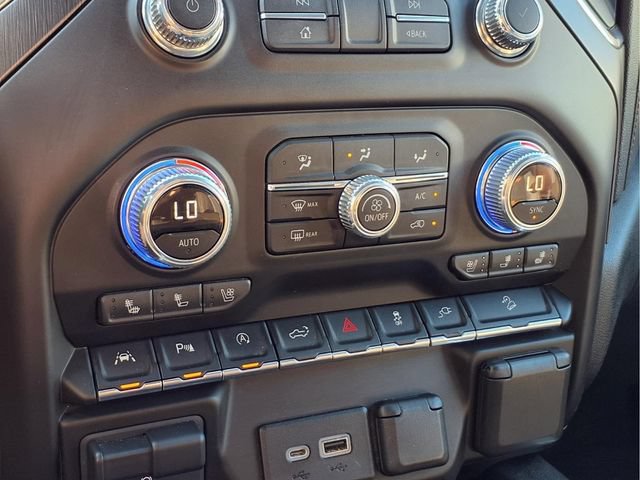 Certified 2019 GMC Sierra 1500 AT4 w/ AT4 Premium Package AWD/4WD image 9