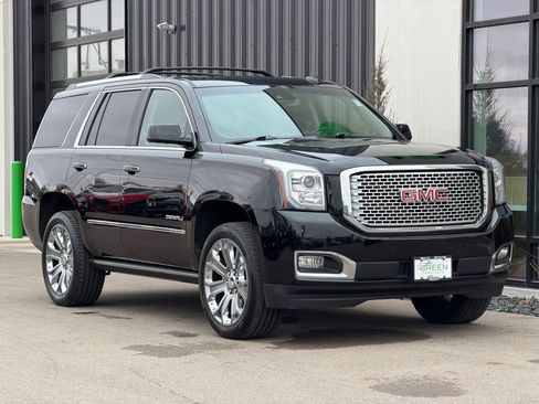 Used 2016 GMC Yukon Denali w/ Open Road Package image 4
