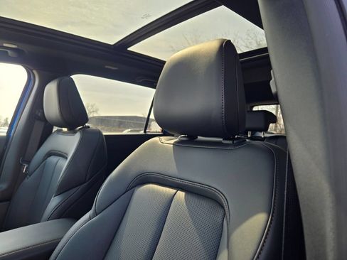 New 2026 Jeep Cherokee Limited AWD/4WD image 3