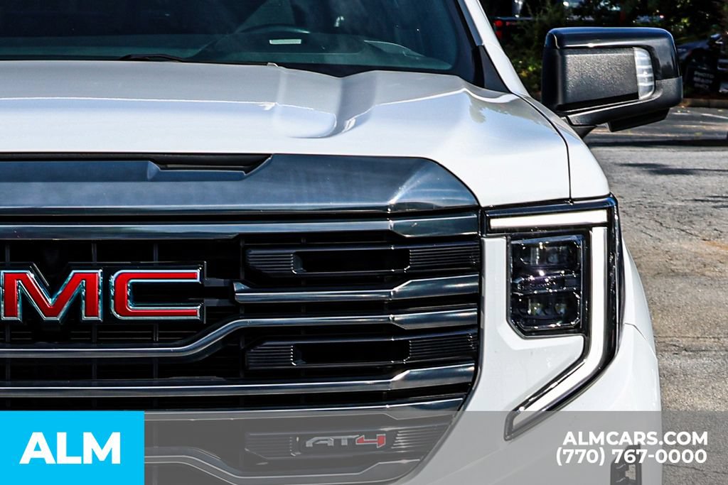 Used 2022 GMC Sierra 1500 AT4 w/ AT4 Preferred Package AWD/4WD image 14
