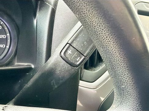 Certified 2020 Chevrolet Silverado 1500 Custom w/ Custom Value Package image 16