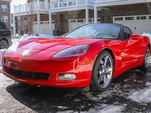 Used 2007 Chevrolet Corvette Convertible w/ Preferred Equipment Group image 14