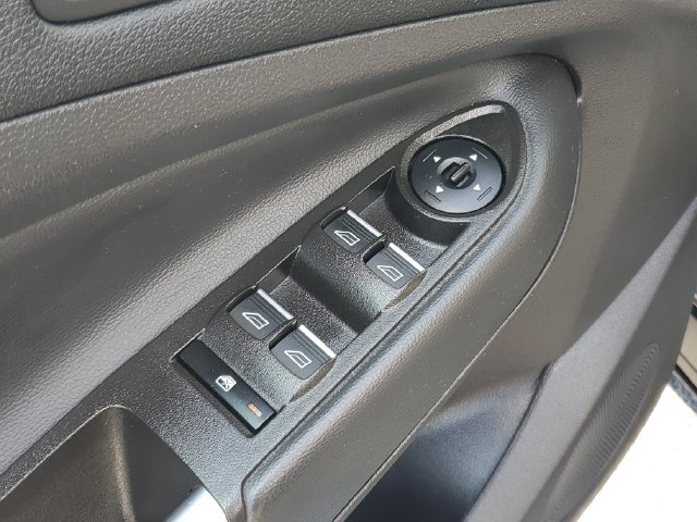 Used 2017 Ford Escape SE w/ Equipment Group 201A FWD image 22