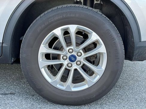 Used 2022 Ford Escape SE w/ Convenience Package image 9