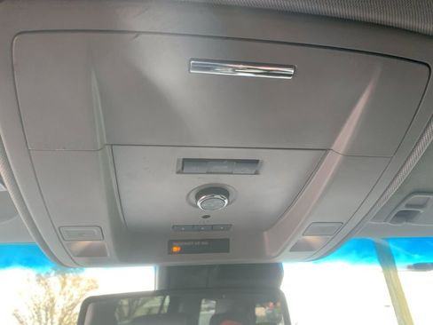 Used 2016 Chevrolet Tahoe LT image 25