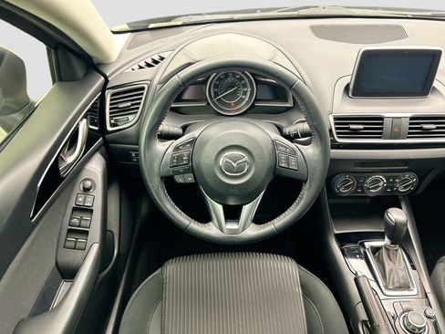 Used 2016 MAZDA MAZDA3 i Touring image 10