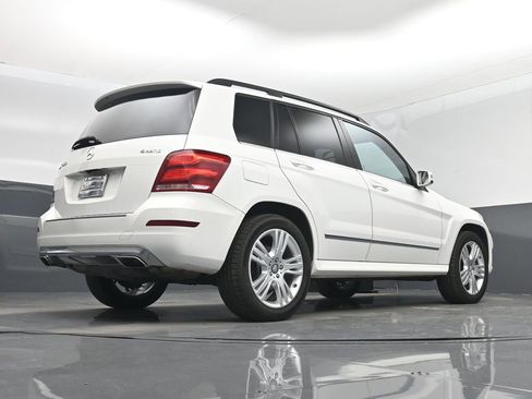 Used 2015 Mercedes-Benz GLK 350 4MATIC image 54