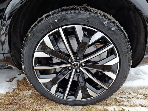 New 2026 Volvo XC90 B6 Ultra w/ Protection Package AWD/4WD image 5