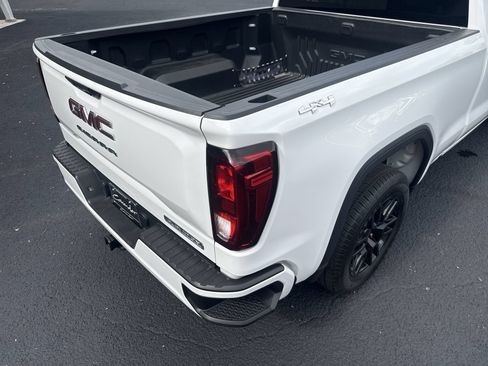 Used 2024 GMC Sierra 1500 Elevation AWD/4WD image 21