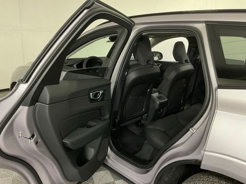 New 2026 Volvo XC60 B5 Plus w/ Protection Package Premier AWD/4WD image 33