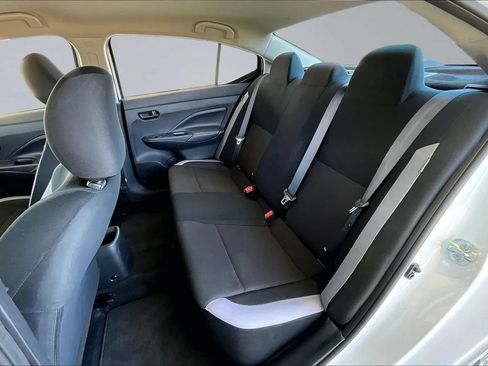 Used 2025 Nissan Versa S FWD image 19