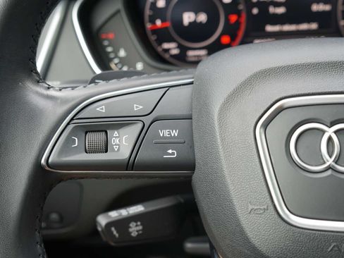 Used 2019 Audi Q5 2.0T Premium Plus w/ Premium Plus Package AWD/4WD image 16