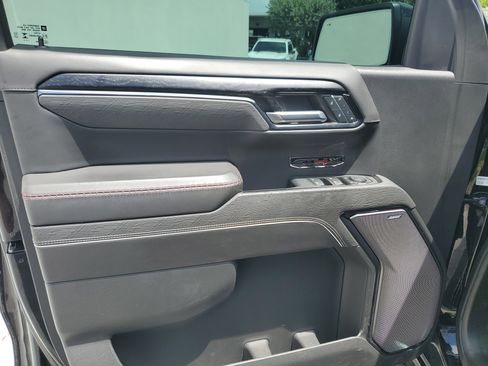Certified 2024 GMC Sierra 1500 AT4X w/ AT4X AEV Edition AWD/4WD image 10