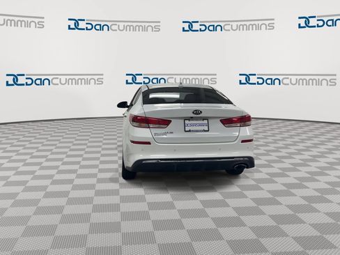 Used 2020 Kia Optima LX FWD image 7