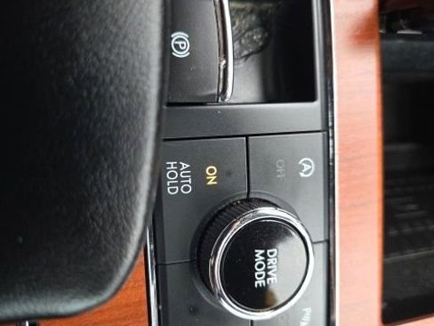 Used 2020 Lincoln Navigator Reserve w/ Luxury Package AWD/4WD image 39