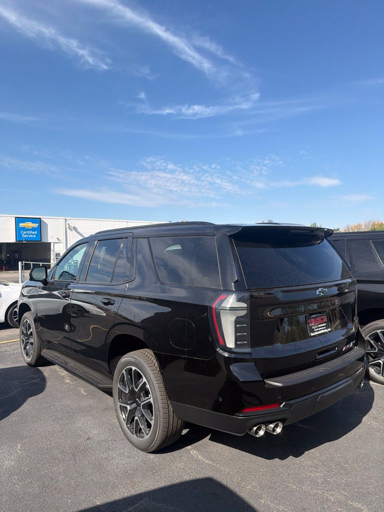 New 2027 Chevrolet Tahoe RST w/ Comfort Package AWD/4WD image 8