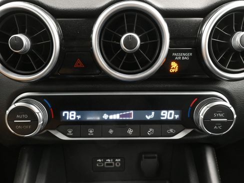 Used 2021 Nissan Sentra SR image 16