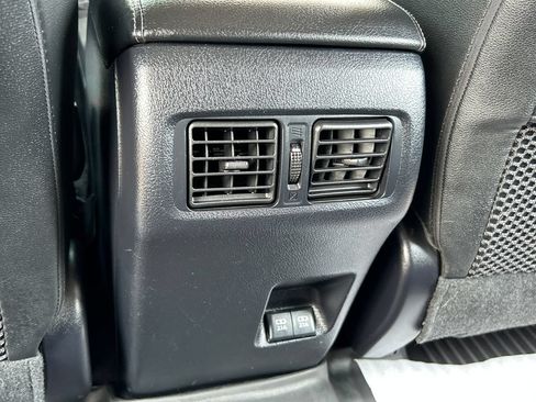 Used 2020 Toyota 4Runner SR5 Premium w/ Moonroof Package AWD/4WD image 18