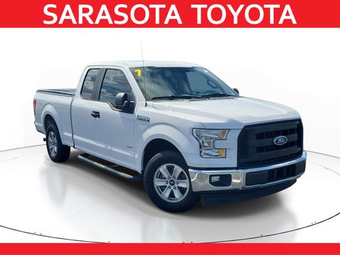 Used 2017 Ford F150 XL w/ Equipment Group 101A Mid RWD image 1