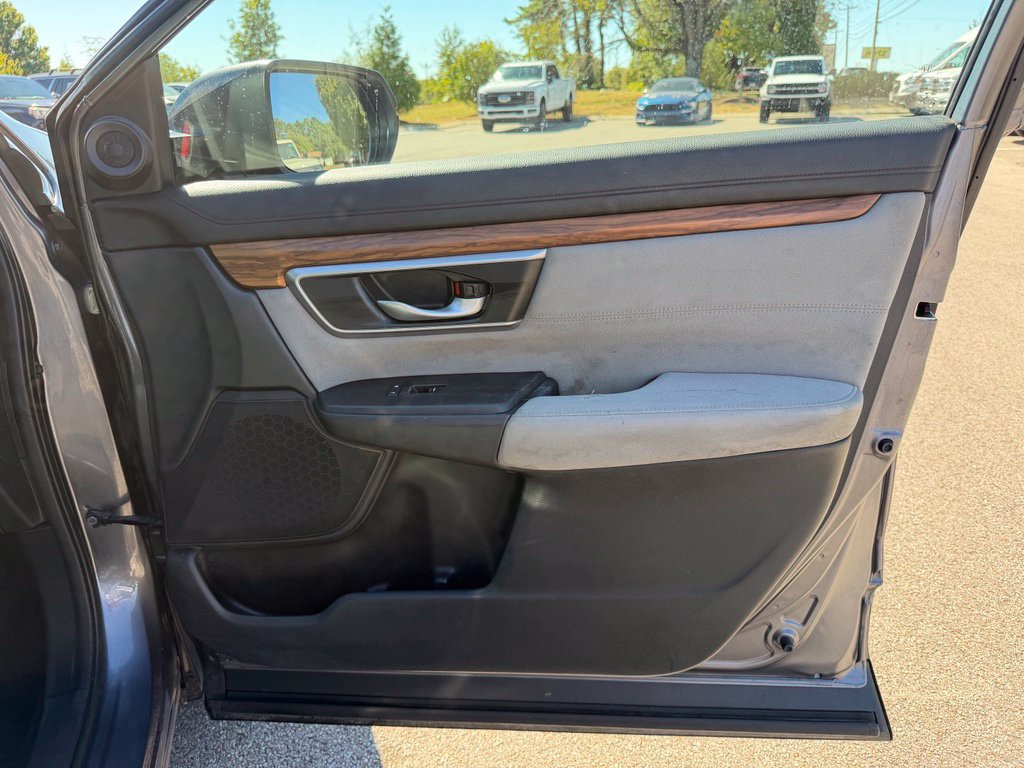 Used 2022 Honda CR-V EX image 16