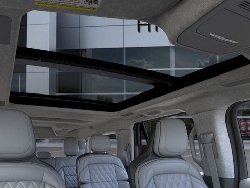 New 2025 Lincoln Navigator L Black Label image 22