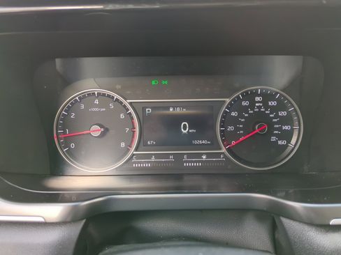 Used 2021 Kia Sorento S image 27