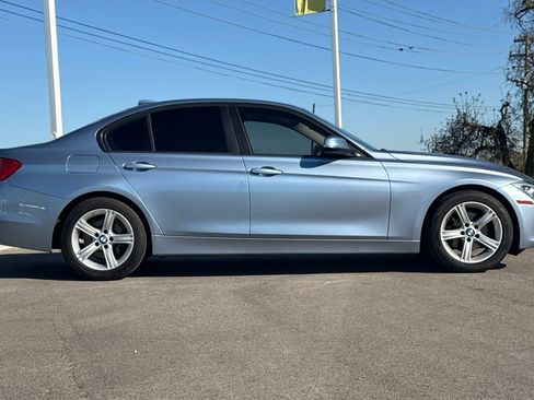 Used 2015 BMW 320i Sedan RWD image 3