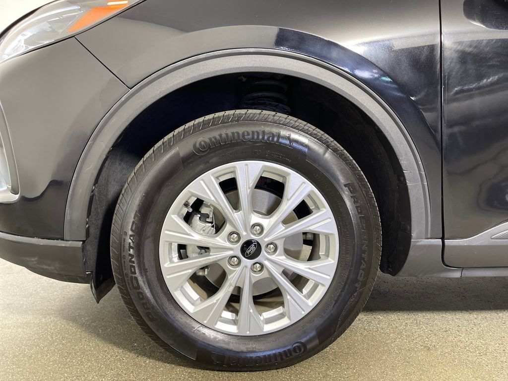Used 2024 Ford Escape Active AWD/4WD image 11