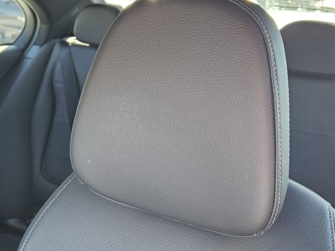 Used 2025 Mercedes-Benz C 300 Sedan image 15