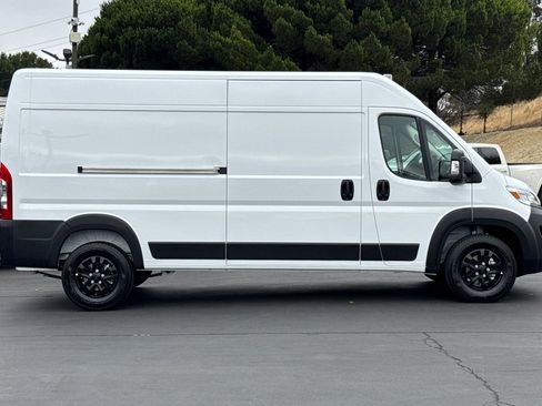New 2026 RAM ProMaster 2500 w/ Quick Order Package 22H SLT+ image 3