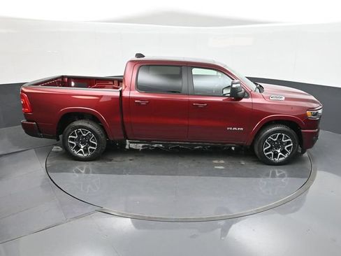 Used 2025 RAM 1500 Laramie w/ Laramie Southwest Edition AWD/4WD image 30